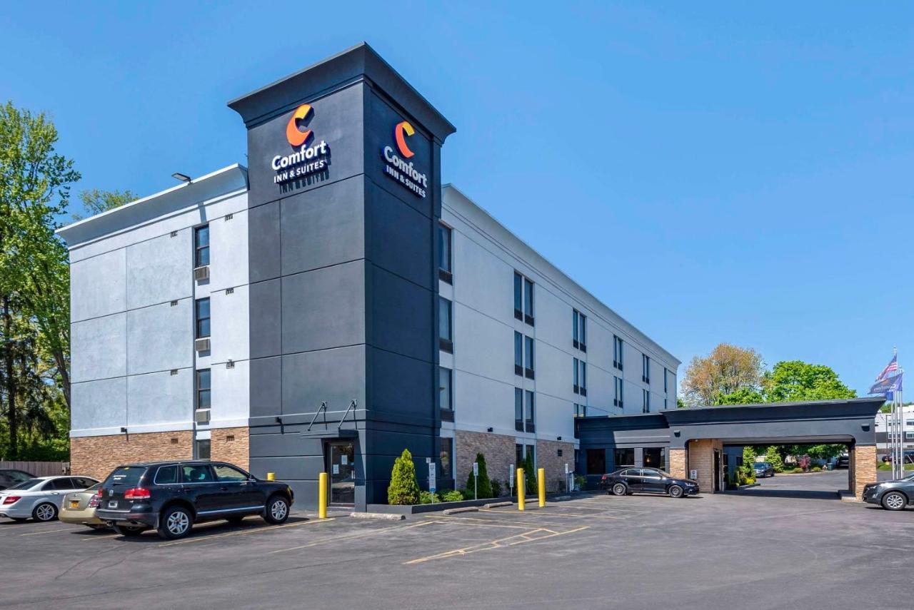 Comfort Inn & Suites Liverpool - Syracuse North Exterior photo